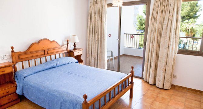 Apartamentos Vibra Riviera San Antonio  Buitenkant foto